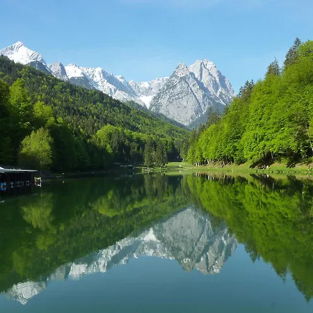 Am Kurpark -wohnung 3,150qm- Mit Lift Appartement